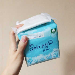 보타메디 마이아이엠 생리대 — 5점을 준 리뷰어가 2019년 1월 올린 사용 사진