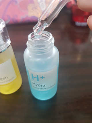 클리앳 x 클리앳 콜라겐+하이드라 컨센트레이트앰플 각 12ml — 4.5점을 준 리뷰어가 2018년 3월 올린 사용 사진