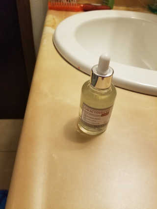 [마녀 공장] 발가락 토미 니아신 에센스 50ml — 4.83점을 준 리뷰어가 2018년 11월 올린 사용 사진