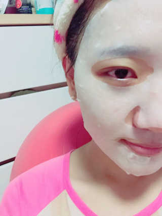 한천수 펩타이드 마스크팩 5종 10매 구성 — 4.83점을 준 리뷰어가 2017년 9월 올린 사용 사진