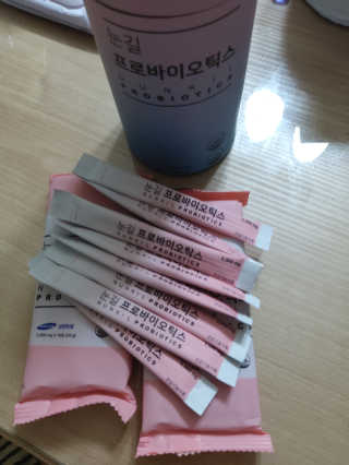 눈길 프로바이오틱스 눈길 콜라겐 프로바이오틱스 — 4점을 준 리뷰어가 2019년 11월 올린 사용 사진