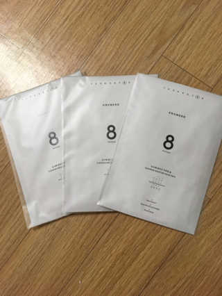 누메로 8 클리어링 모이스처 마스크팩 — 3.5점을 준 리뷰어가 2016년 12월 올린 사용 사진