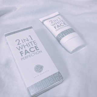피움 스킨바리스타 2in1 화이트 페이스 퍼펙션 50ml — 3.83점을 준 리뷰어가 2018년 11월 올린 사용 사진