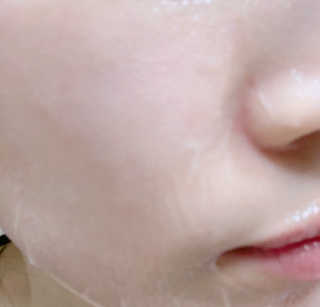 웰더마 사파이어 콜라겐 임팩트 에센셜 마스크 — 5점을 준 리뷰어가 2019년 5월 올린 사용 사진