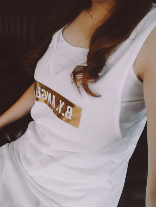 비와이엔젤 [BYANGEL]Sleeveless-Dress(BK) — 3.5점을 준 리뷰어가 2016년 8월 올린 사용 사진