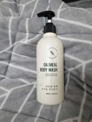 (주)에네스티 내추럴 촉촉  오트밀 바디워시 500ml — 5점을 준 리뷰어가 2020년 3월 올린 사용 사진