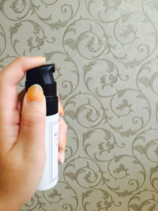 자트인사이트 콘스탄티 엘레강스 픽서(진짜픽서) 50ml — 2.5점을 준 리뷰어가 2016년 8월 올린 사용 사진