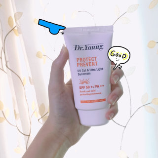닥터영 유브이 컷 앤 울트라 라이트 썬크림 SPF50+ PA++ 50ml — 3점을 준 리뷰어가 2016년 7월 올린 사용 사진