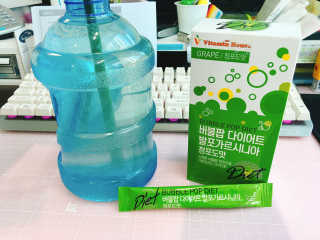비타민하우스 버블팝 다이어트 발포가르시니아 청포도/복숭아 — 4점을 준 리뷰어가 2017년 6월 올린 사용 사진