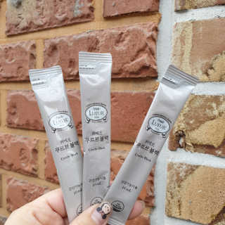 [하우투잇] 뤼에르 쿠르브 블랙 10ml x 30포 총 300ml — 4점을 준 리뷰어가 2020년 3월 올린 사용 사진