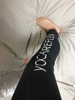 yogareflex PODIUM 요가리플렉스 로고 디자인 롱 팬츠 — 4.5점을 준 리뷰어가 2017년 4월 올린 사용 사진