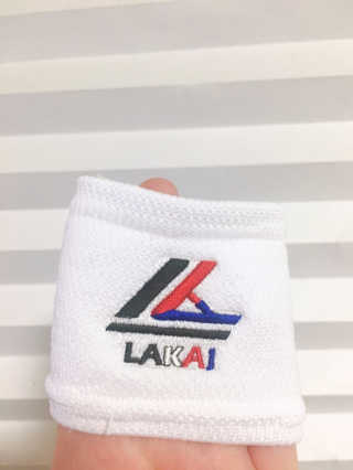 라카이 리스트 밴드 KR — 4점을 준 리뷰어가 2019년 6월 올린 사용 사진
