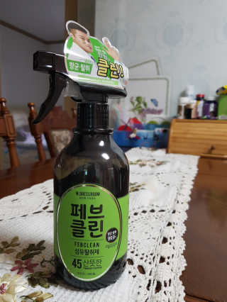 더블유드레스룸 페브클린 500ml — 3.83점을 준 리뷰어가 2018년 8월 올린 사용 사진