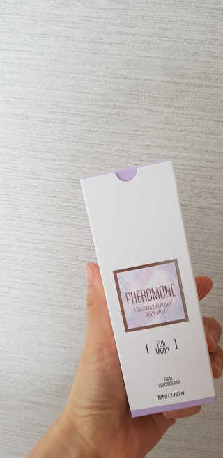 레드컨테이너 페로몬향 퍼퓸 바디미스트 80ml — 4점을 준 리뷰어가 2020년 3월 올린 사용 사진