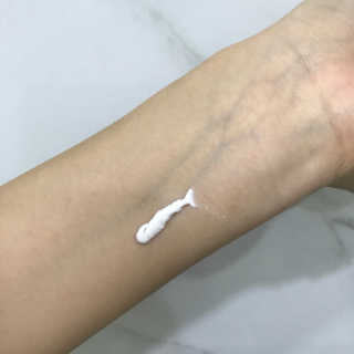 Verber 베르베르 라벤더 톤업크림 — 4.5점을 준 리뷰어가 2019년 8월 올린 사용 사진