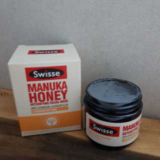 SWISSE 스위스 마누카 허니 디톡시파잉 페이셜 마스크 — 5점을 준 리뷰어가 2020년 1월 올린 사용 사진