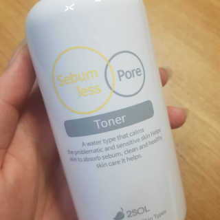 이솔화장품 이솔 세범 리스 포어 토너 200ml — 4점을 준 리뷰어가 2018년 8월 올린 사용 사진