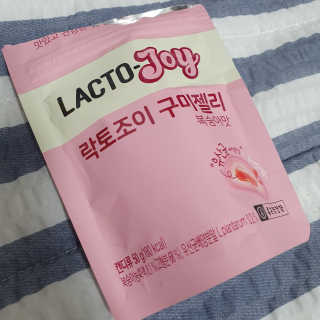락토조이 구미젤리 복숭아맛 — 5점을 준 리뷰어가 2019년 8월 올린 사용 사진