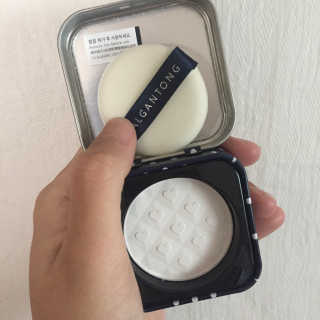수피요 통동 팔공검 NO SEBUM POWDER PACT — 3.5점을 준 리뷰어가 2018년 7월 올린 사용 사진