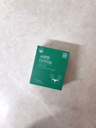네츄럴굿띵스 속편한 다이어트 30포 — 4점을 준 리뷰어가 2019년 11월 올린 사용 사진