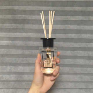 더블유드레스룸 퍼퓸 디퓨저 70ml — 3.67점을 준 리뷰어가 2018년 7월 올린 사용 사진
