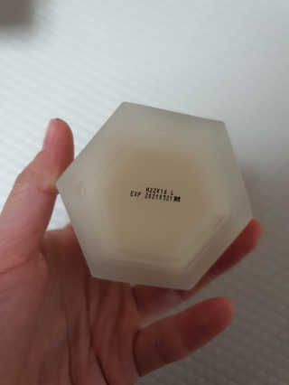 오지아이 마누카 허니 딥 케어 크림 50ml — 5점을 준 리뷰어가 2019년 12월 올린 사용 사진
