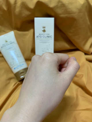 뷰티여우_아토클리닉 [아토클리닉] 아기들이 쓰는 보습, 진정 수딩젤 2개 — 5점을 준 리뷰어가 2019년 5월 올린 사용 사진