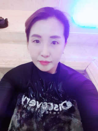 림멜 프로페셔널 아이브로우 펜슬 1+1 — 5점을 준 리뷰어가 2019년 11월 올린 사용 사진