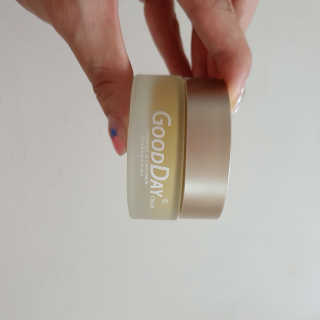 GoodDay Skincare GoodDay 강황 크림 — 5점을 준 리뷰어가 2019년 8월 올린 사용 사진