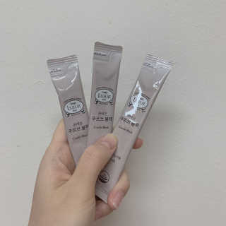 [하우투잇] 뤼에르 쿠르브 블랙 10ml x 30포 총 300ml — 3점을 준 리뷰어가 2020년 3월 올린 사용 사진