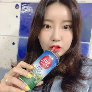마이카페라떼 말차 아몬드브리즈 7개입 — 5점을 준 리뷰어가 2019년 11월 올린 사용 사진