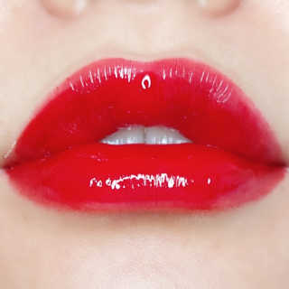 릴리바이레드 쥬시라이어 워터틴트 02 체리 크러쉬인 척 — 5점을 준 리뷰어가 2020년 3월 올린 사용 사진