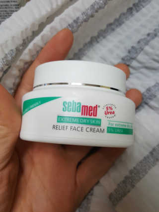 세바메드 우레아 수분폭탄크림 50ml — 4점을 준 리뷰어가 2019년 12월 올린 사용 사진