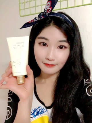 프라도란트 더티솔티패션 바디프라이머크림 01, 02 — 5점을 준 리뷰어가 2018년 9월 올린 사용 사진