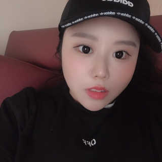 지고트 비타솔루션12 시너지 앰플 크림 100ml — 5점을 준 리뷰어가 2019년 7월 올린 사용 사진