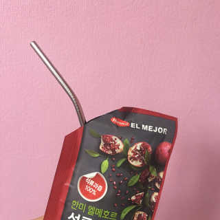 에코앤드] 환경을 생각한 스테인레스 빨대[직선,밴딩] — 3.5점을 준 리뷰어가 2019년 5월 올린 사용 사진