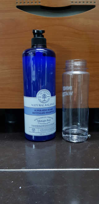 닥터시드 슈퍼시드밤 리바이탈라이즈 샴푸 1,000ml — 5점을 준 리뷰어가 2017년 12월 올린 사용 사진