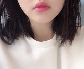 지고트 로맨틱 키스 립스틱 — 5점을 준 리뷰어가 2019년 1월 올린 사용 사진