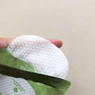 [후르디아] 청포도 매끈약산성 필링 패드_50매 세트 — 4.5점을 준 리뷰어가 2019년 9월 올린 사용 사진
