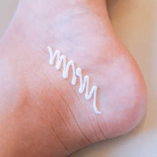 케라셀 풋크림 케라셀 인텐시브 풋 리페어 — 5점을 준 리뷰어가 2019년 10월 올린 사용 사진