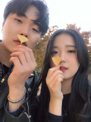 칼국수에끌림 [칼국수에 끌림] 손칼국수+비빔칼국수+왕만두4개 — 4.5점을 준 리뷰어가 2018년 11월 올린 사용 사진
