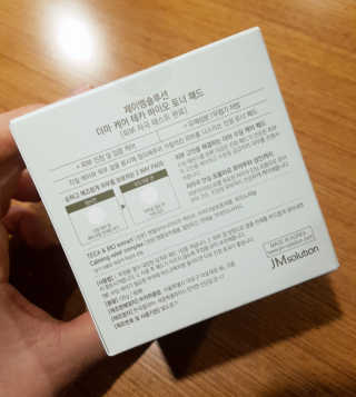 JM솔루션 더마 케어 테카 바이오 토너 패드 — 5점을 준 리뷰어가 2019년 3월 올린 사용 사진