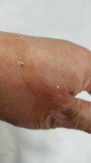 블랑벨 스피루리나 에메랄드 에센스 — 4.33점을 준 리뷰어가 2018년 3월 올린 사용 사진