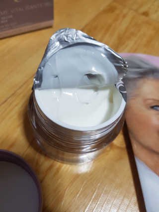 루이스 비드마 바이탈라이징 크림 50ml — 4점을 준 리뷰어가 2018년 10월 올린 사용 사진