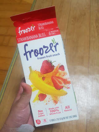 저칼로리 스무디바, 프루져 Froozer 2박스 — 3.5점을 준 리뷰어가 2018년 7월 올린 사용 사진
