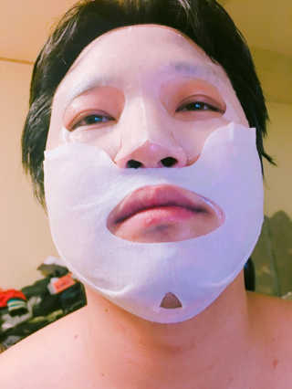 레이블옴므-labelhomme 레이블옴므 티유 마린 슈트 마스크팩(5EA) — 4.67점을 준 리뷰어가 2017년 12월 올린 사용 사진
