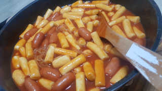 미쓰리떡볶이 just 10 min 패키지 — 4.33점을 준 리뷰어가 2018년 5월 올린 사용 사진