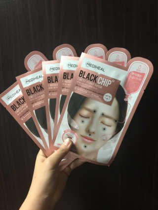 메디힐 바이오포인트 서클포인트마스크 3종 — 4.67점을 준 리뷰어가 2017년 5월 올린 사용 사진