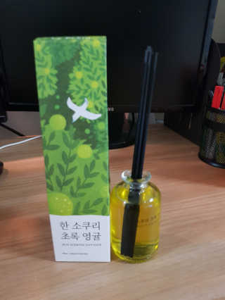 르플랑 제주 센티드 디퓨저 90ml 4종 — 5점을 준 리뷰어가 2018년 11월 올린 사용 사진