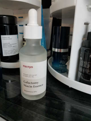 [마녀 공장] 발가락 토미 니아신 에센스 50ml — 5점을 준 리뷰어가 2019년 4월 올린 사용 사진